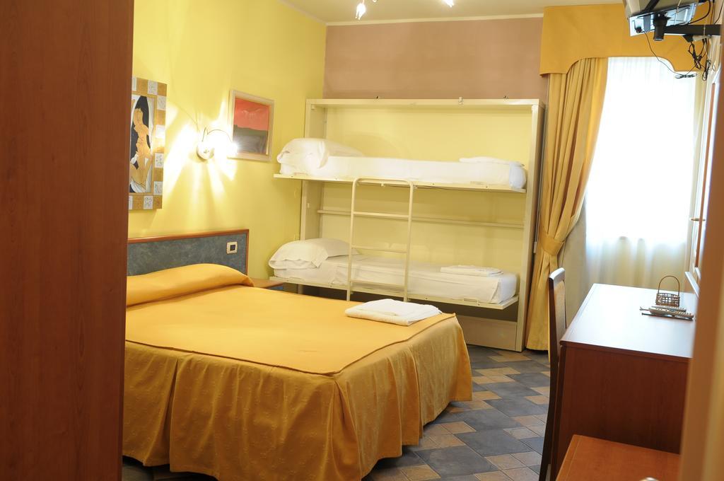Hotel Blumentag Паола Экстерьер фото